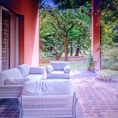 Vivenda Com Piscina Privada Em *